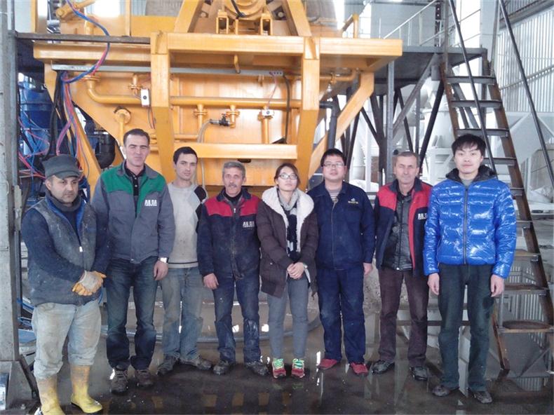 土耳其陶瓷过滤机现场